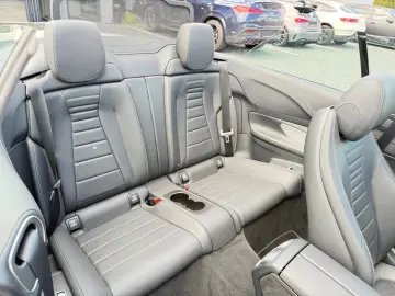 MERCEDES-BENZ E450 4Matic Cabrio AMG-PAKET 360 ACC BURMESTER