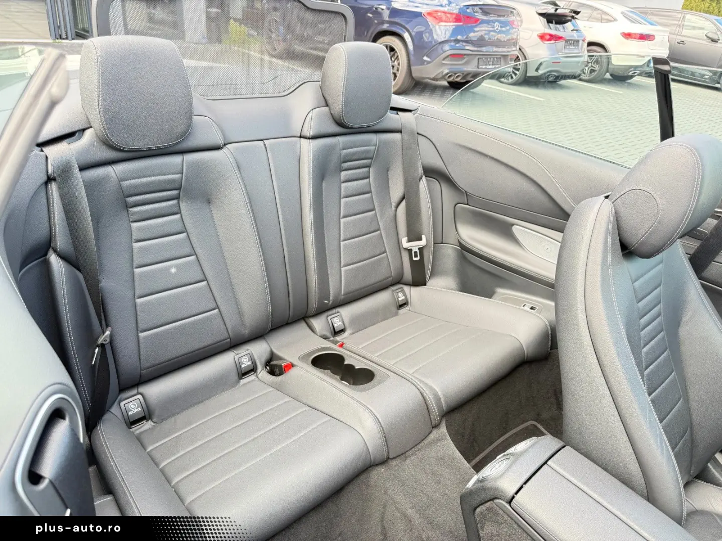 MERCEDES-BENZ E450 4Matic Cabrio AMG-PAKET 360 ACC BURMESTER