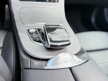 MERCEDES-BENZ E450 4Matic Cabrio AMG-PAKET 360 ACC BURMESTER