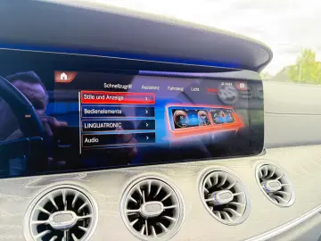 MERCEDES-BENZ E450 4Matic Cabrio AMG-PAKET 360 ACC BURMESTER