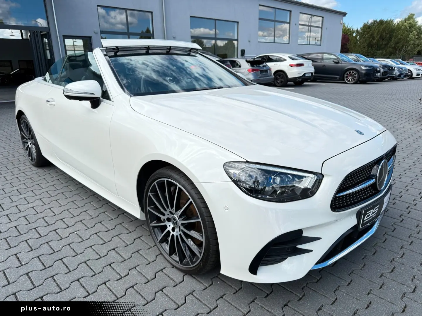 MERCEDES-BENZ E450 4Matic Cabrio AMG-PAKET 360 ACC BURMESTER