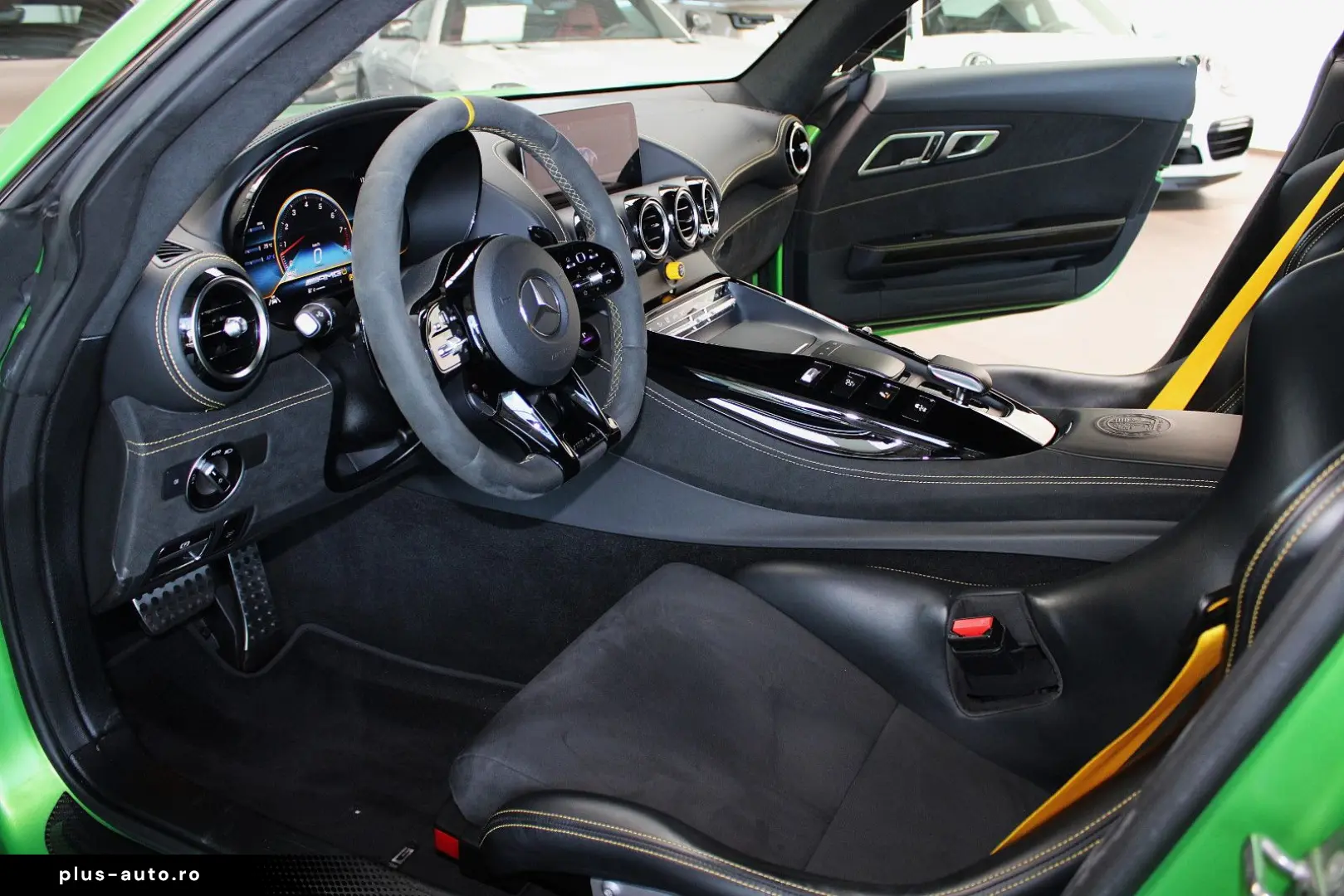 MERCEDES-BENZ AMG GT R EXKLUSIV  GREENHELL