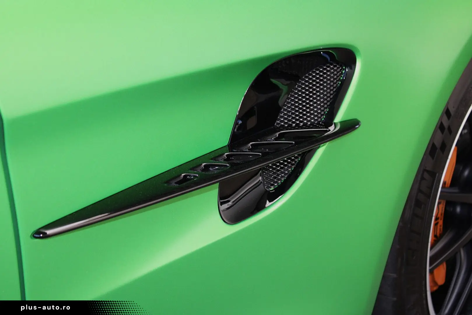 MERCEDES-BENZ AMG GT R EXKLUSIV  GREENHELL