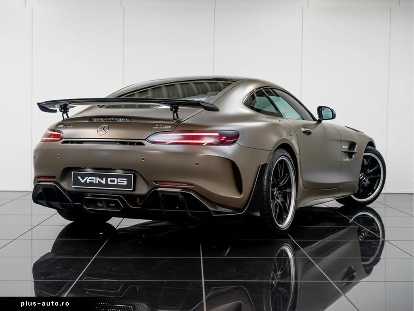 MERCEDES-BENZ AMG GT R 4.0 R Pro 1 750