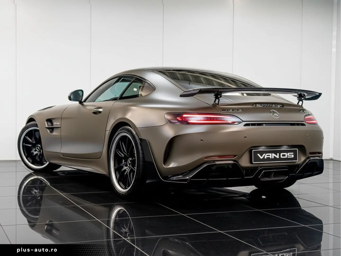 MERCEDES-BENZ AMG GT R 4.0 R Pro 1 750