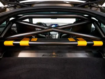 MERCEDES-BENZ AMG GT R 4.0 R Pro 1 750