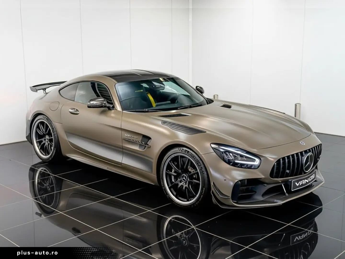 MERCEDES-BENZ AMG GT R 4.0 R Pro 1 750