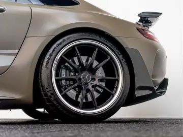 MERCEDES-BENZ AMG GT R 4.0 R Pro 1 750
