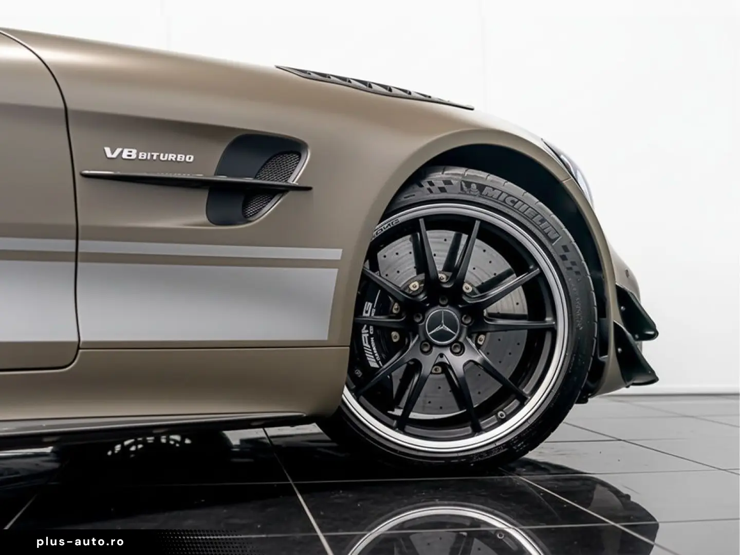 MERCEDES-BENZ AMG GT R 4.0 R Pro 1 750