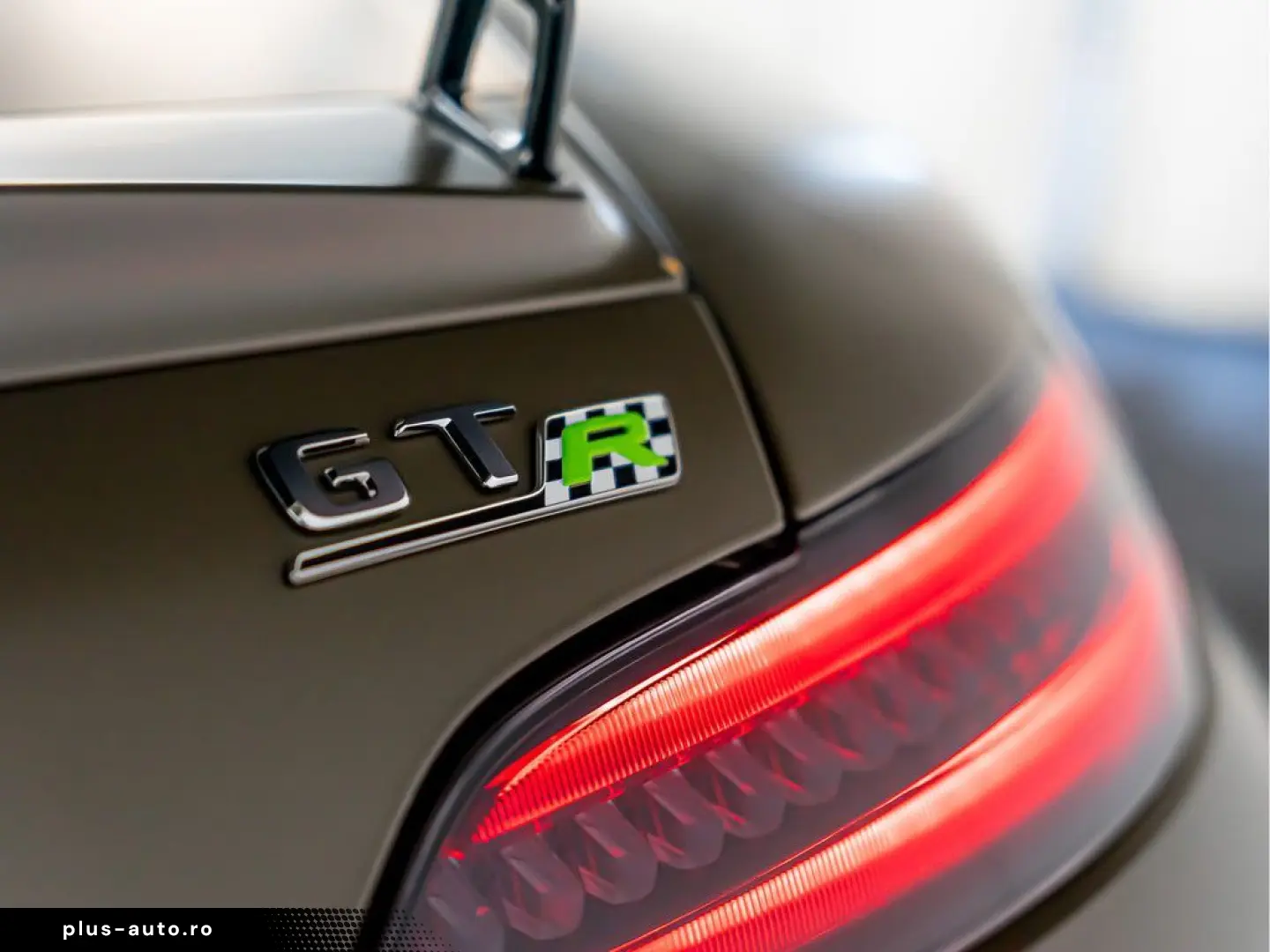 MERCEDES-BENZ AMG GT R 4.0 R Pro 1 750