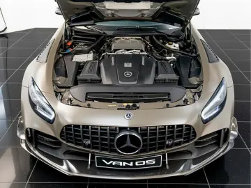MERCEDES-BENZ AMG GT R 4.0 R Pro 1 750