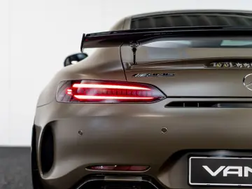 MERCEDES-BENZ AMG GT R 4.0 R Pro 1 750