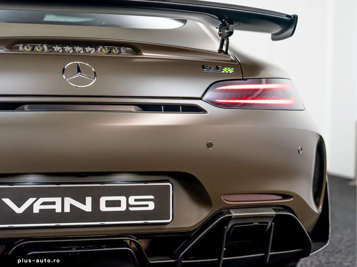 MERCEDES-BENZ AMG GT R 4.0 R Pro 1 750