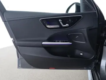 Mercedes-Benz C 220d T AMG Line