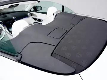 Maybach SL 680 MAYBACH MONOGRAM SERIES WHITE AMBIENCE