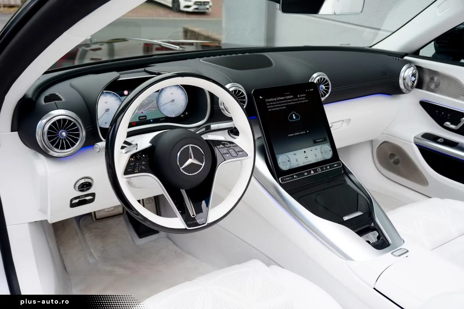 Maybach SL 680 MAYBACH MONOGRAM SERIES WHITE AMBIENCE