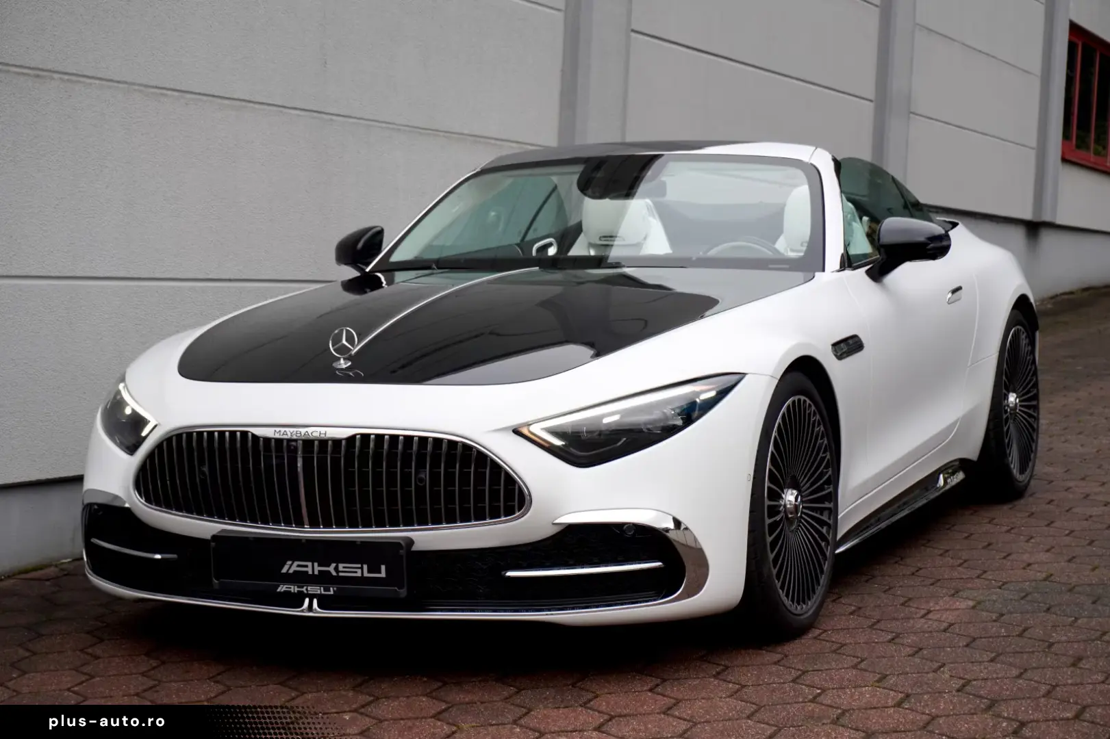 Maybach SL 680 MAYBACH MONOGRAM SERIES WHITE AMBIENCE