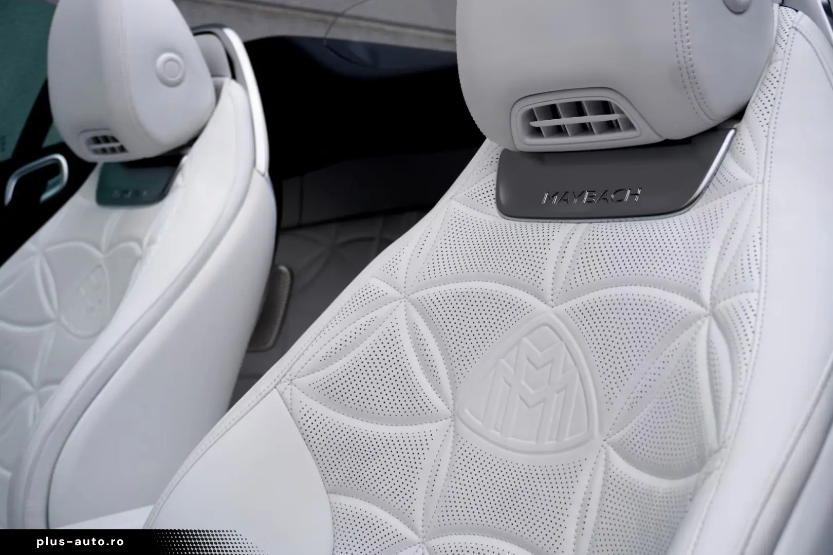Maybach SL 680 MAYBACH MONOGRAM SERIES WHITE AMBIENCE