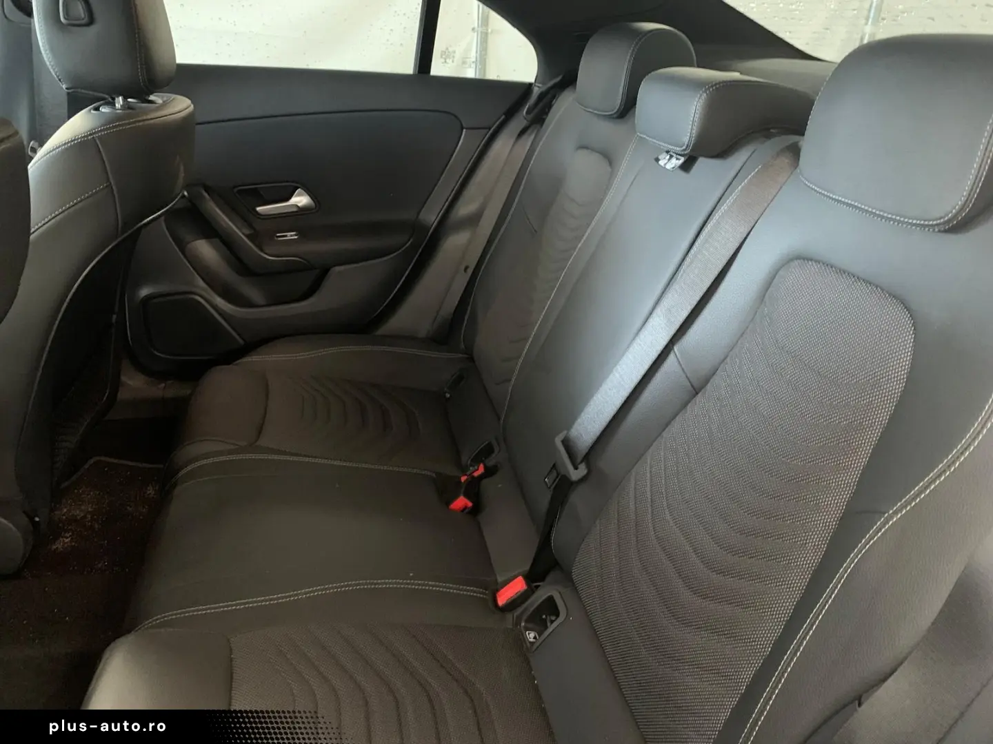MERCEDES-BENZ CLA 250 e LED MBUX Leder Camera Tempo
