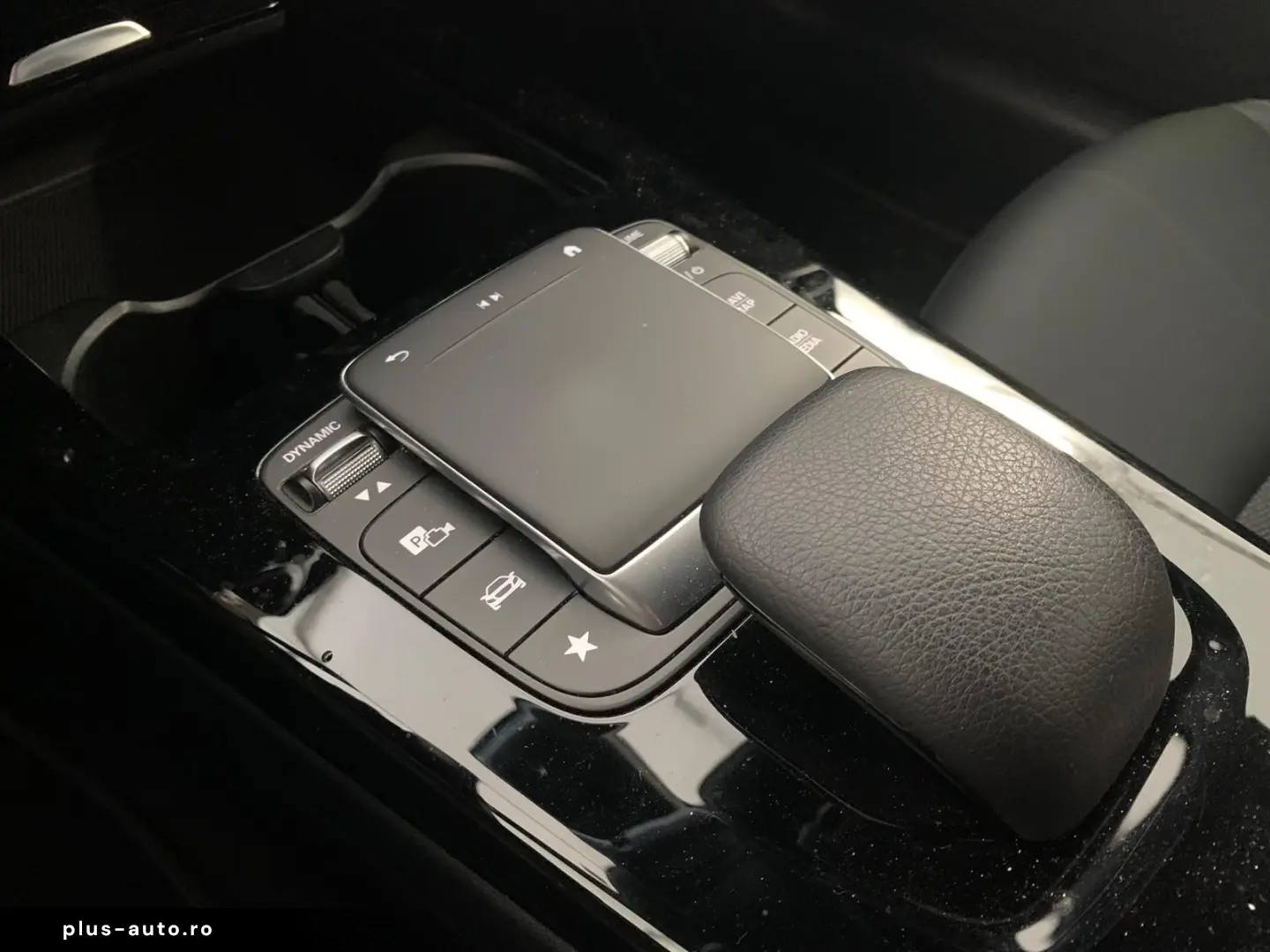MERCEDES-BENZ CLA 250 e LED MBUX Leder Camera Tempo