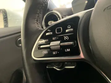 MERCEDES-BENZ CLA 250 e LED MBUX Leder Camera Tempo