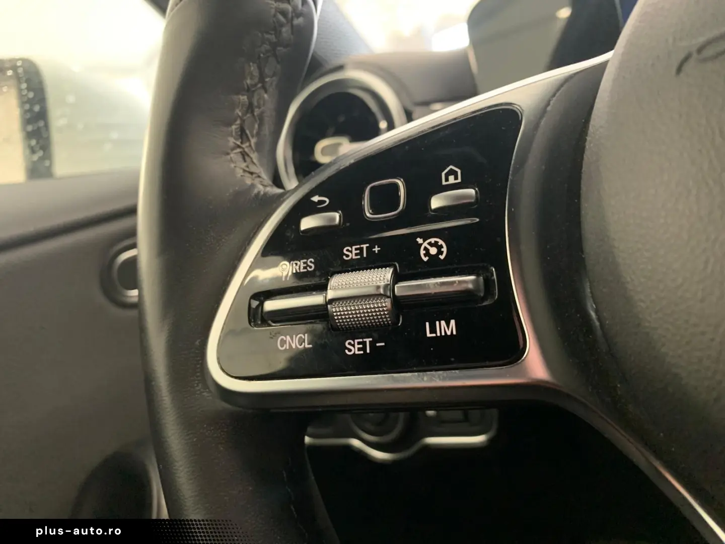 MERCEDES-BENZ CLA 250 e LED MBUX Leder Camera Tempo