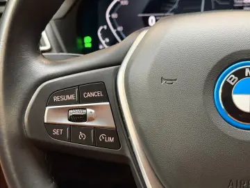 BMW X3 xDr30e