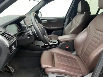 BMW X3 xDrive20i M-Sport