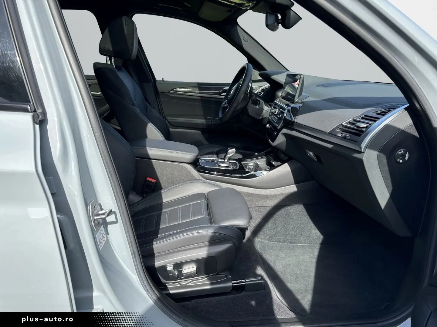 BMW X3 xDr20i MSpo 360 Carbon H&K Laser Keyless Sunroof