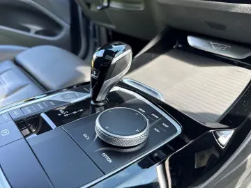 BMW X3 xDr20i MSpo 360 Carbon H&K Laser Keyless Sunroof