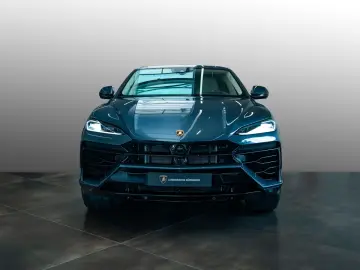 LAMBORGHINI Urus SE   AdPersonam   Lamborghini Nürnberg