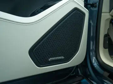 LAMBORGHINI Urus SE   AdPersonam   Lamborghini Nürnberg