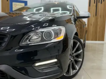 Volvo S60 R-design