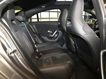 MERCEDES-BENZ CLA 250 e Coupé AMG Sport Advanced  Di&hellip;