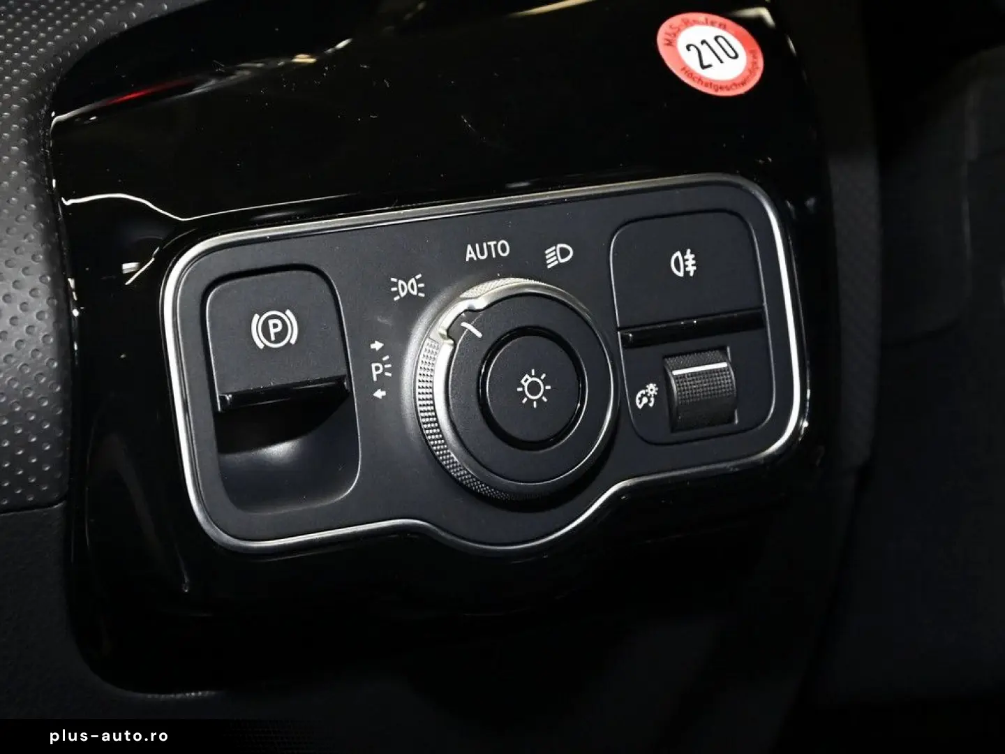 MERCEDES-BENZ CLA 250 e Coupé AMG Sport Advanced  Di&hellip;