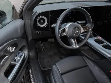 MERCEDES-BENZ CLA 250   e Progressive Distronic Pano&hellip;