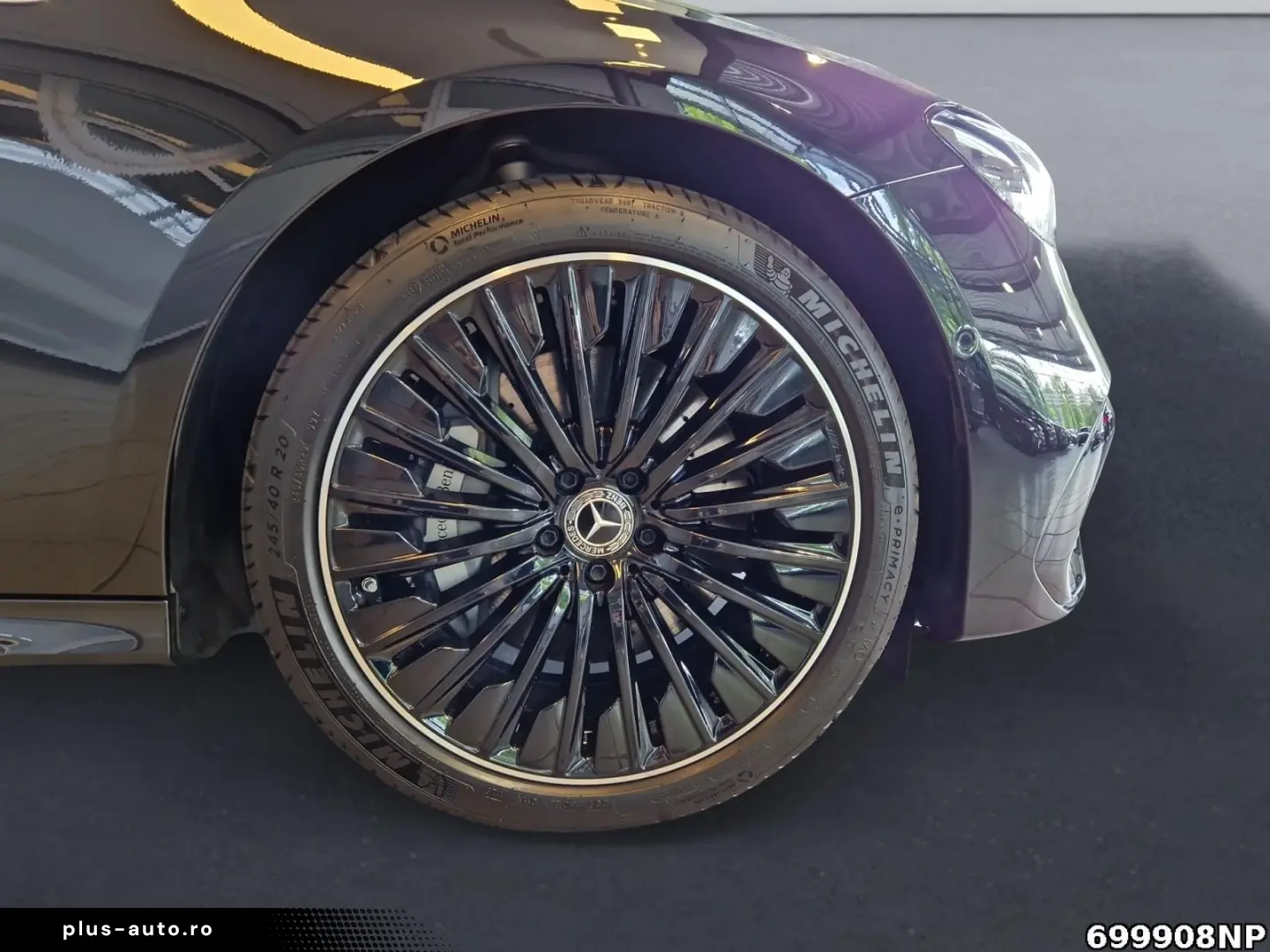 MERCEDES-BENZ E 400 e 4M AMG AHK Pano Burmester Digi&hellip;