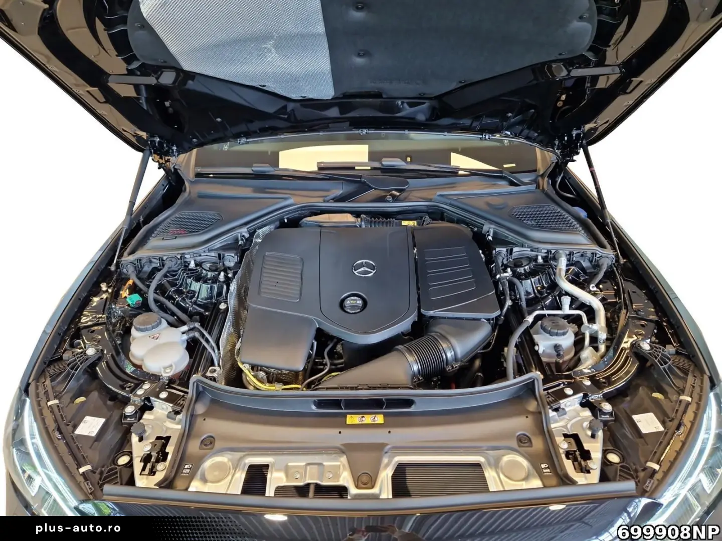 MERCEDES-BENZ E 400 e 4M AMG AHK Pano Burmester Digi&hellip;