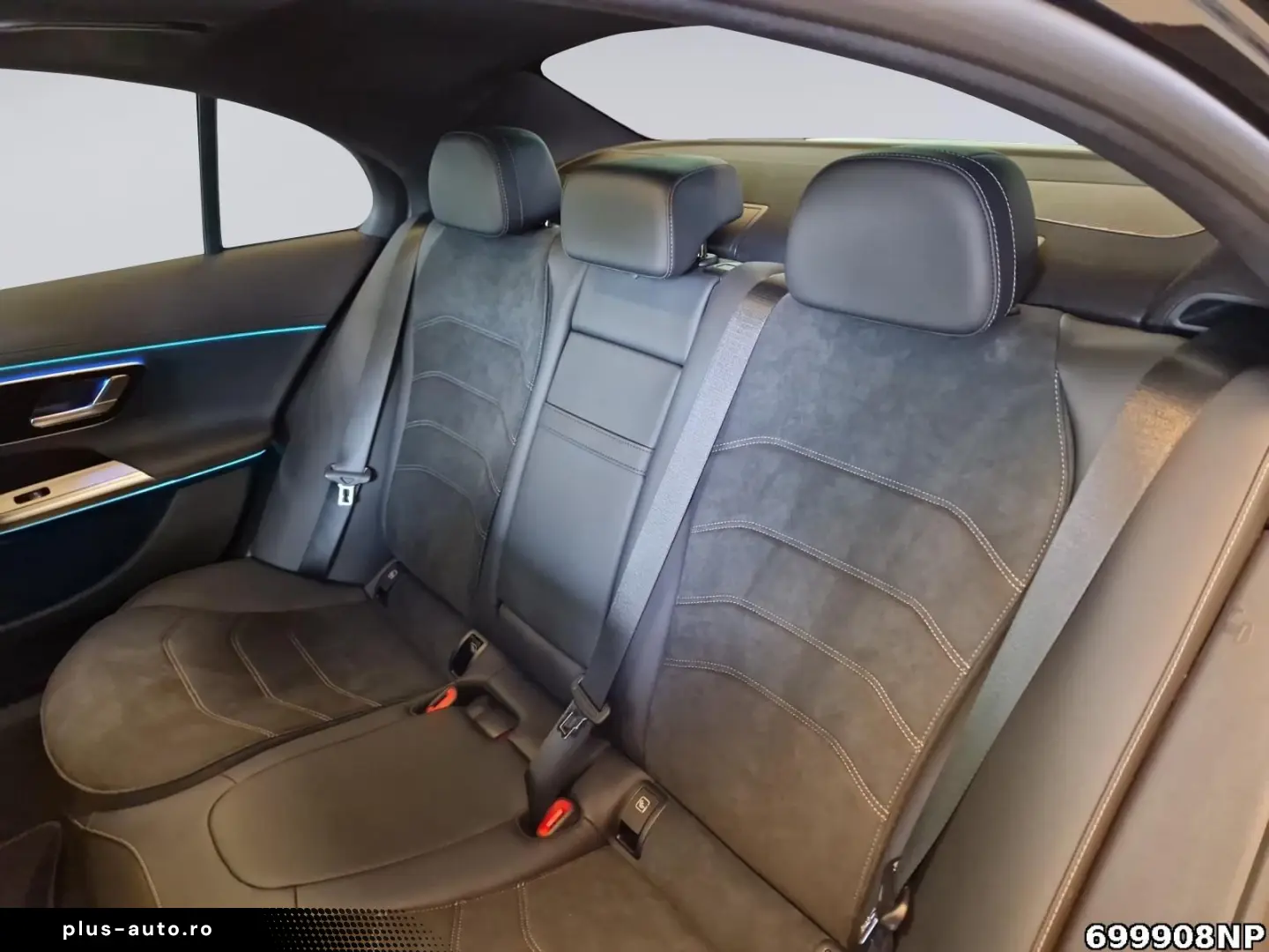 MERCEDES-BENZ E 400 e 4M AMG AHK Pano Burmester Digi&hellip;
