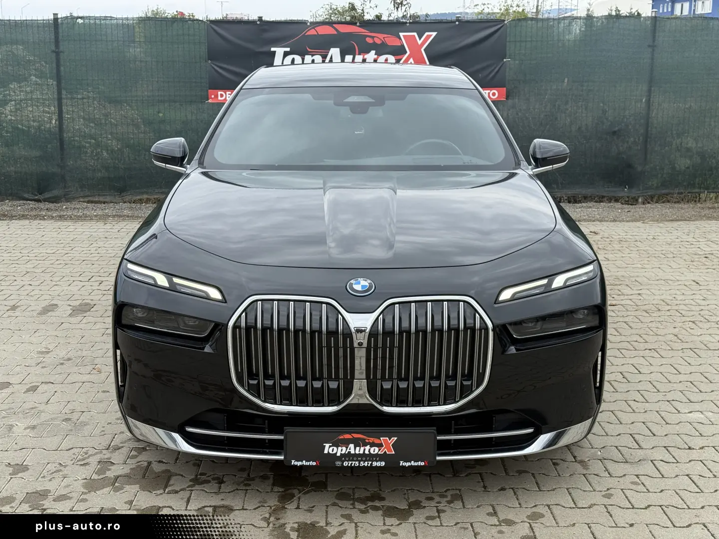 750e xDrive • TV • Executive Lounge • Masaj • R21