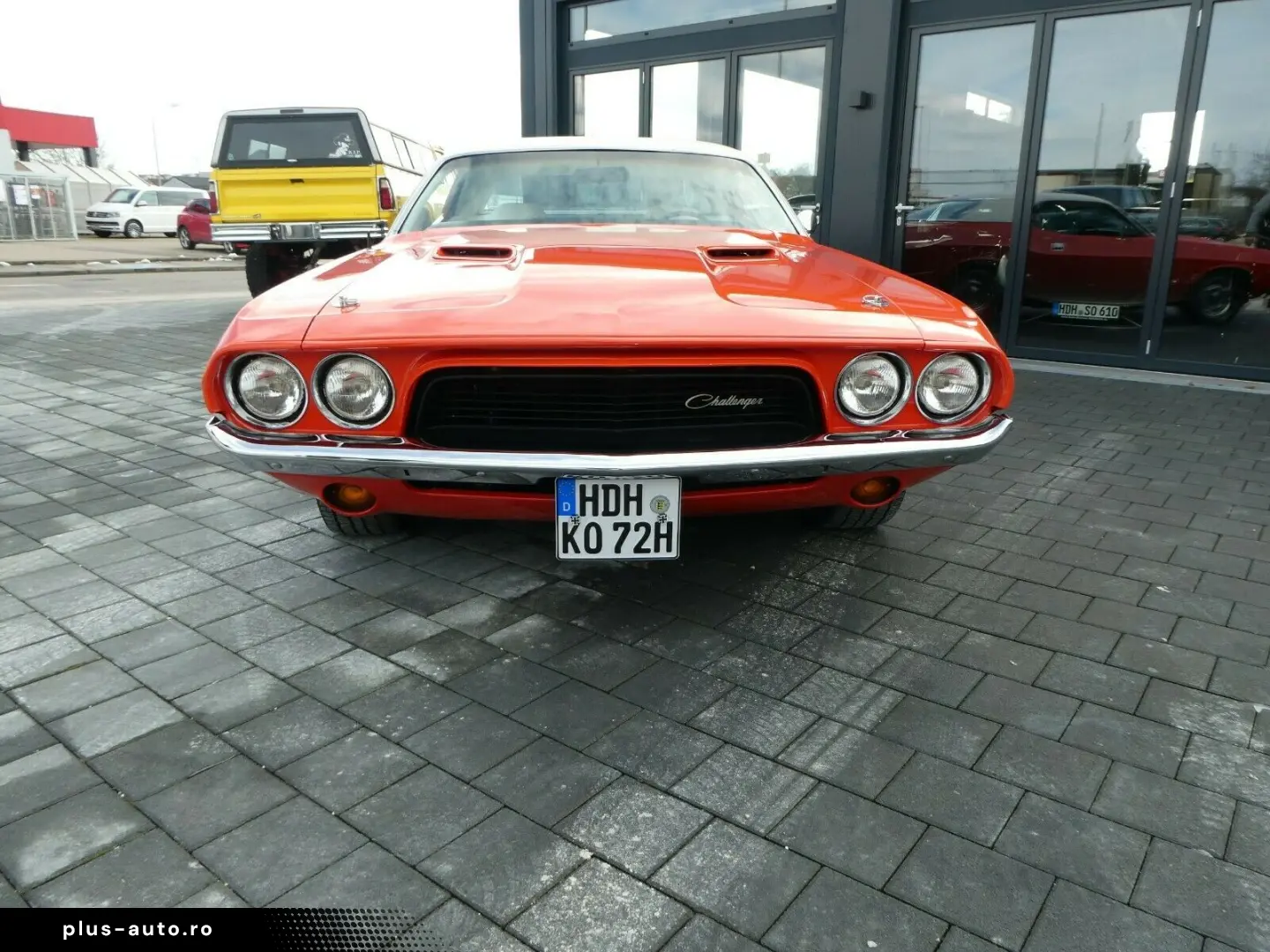 DODGE Challenger  383 Muscle Car