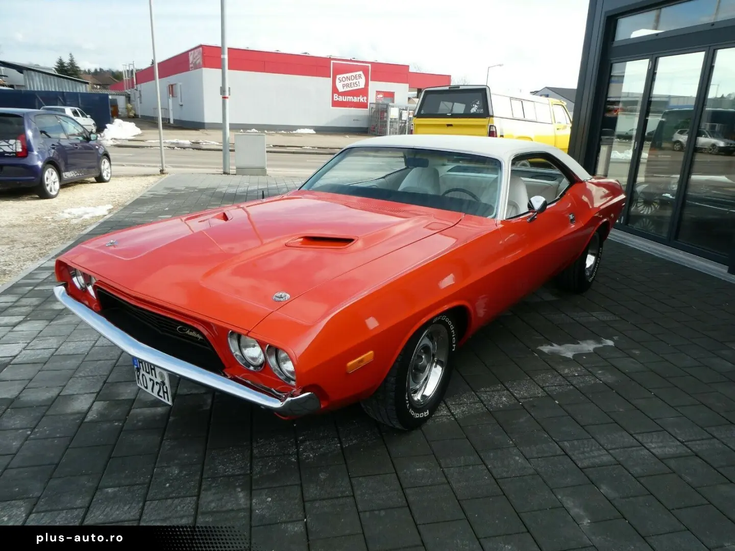 DODGE Challenger  383 Muscle Car