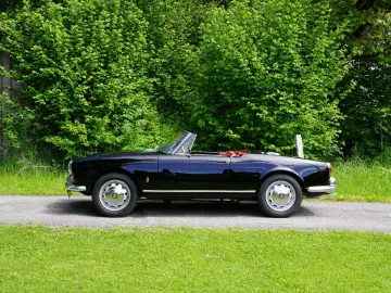 ALFA ROMEO Giulia Spider Veloce 1600cc  restauriert!