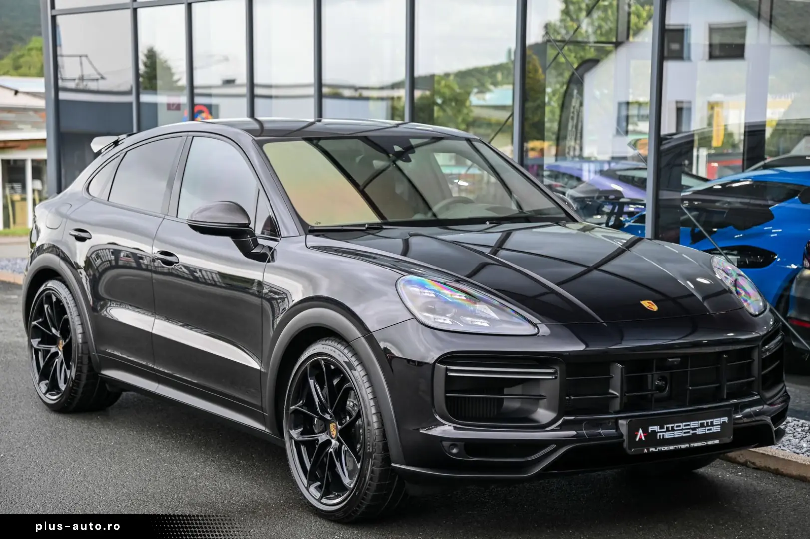 PORSCHE Cayenne Turbo GT Coupe  Rear Entertainment !