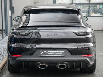PORSCHE Cayenne Turbo GT Coupe  Rear Entertainment !