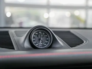 PORSCHE Macan GTS  Leder-Paket  Luft  Pano  AHK  21 Zoll