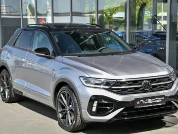 VW T-Roc R 4Motion DSG Pano  AHK  Akrapovic  19