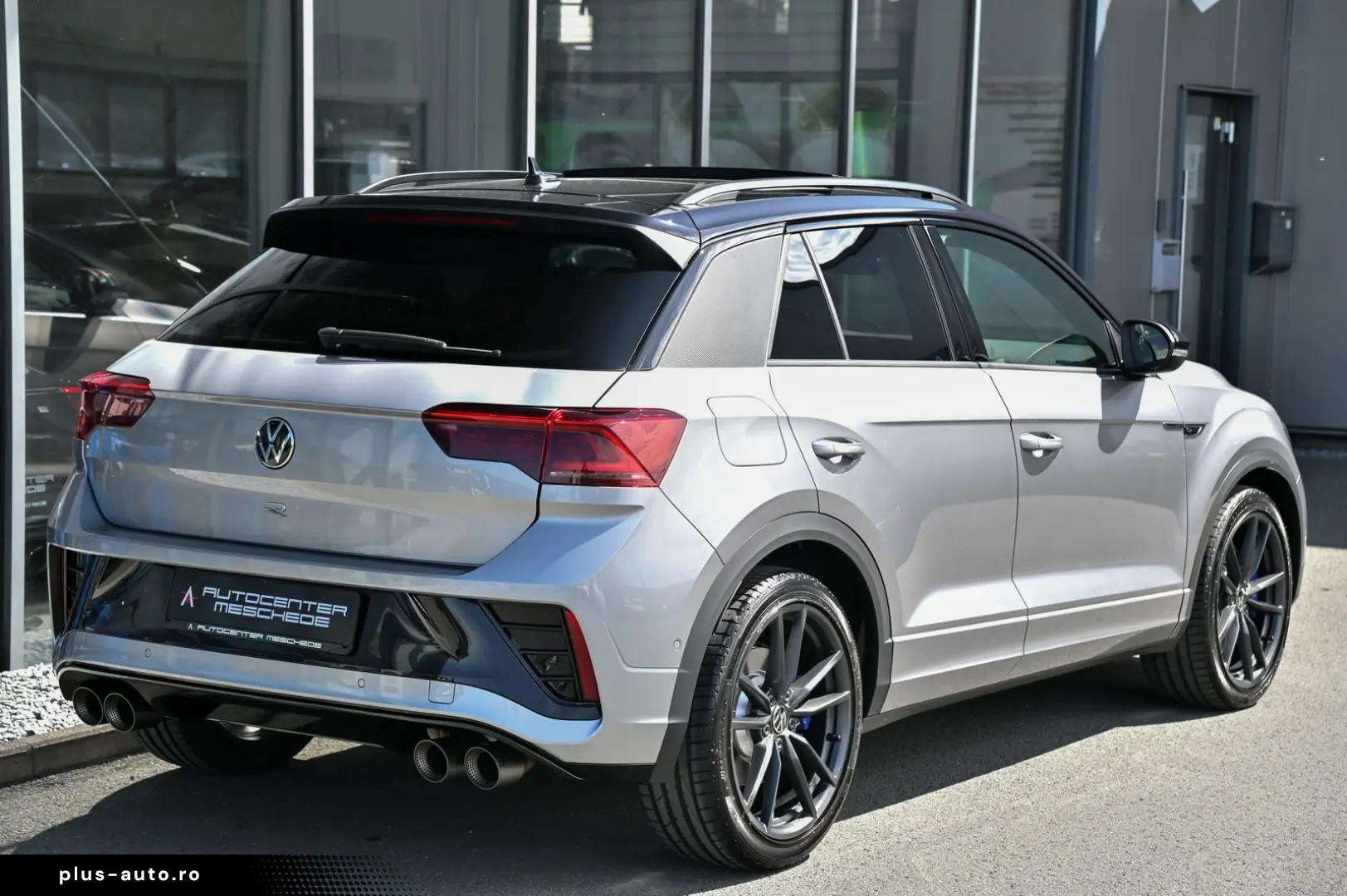 VW T-Roc R 4Motion DSG Pano  AHK  Akrapovic  19