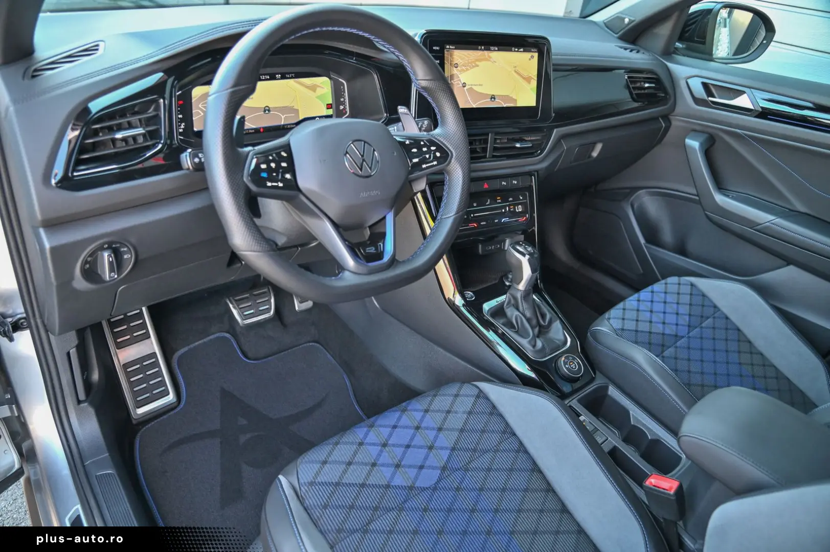 VW T-Roc R 4Motion DSG Pano  AHK  Akrapovic  19