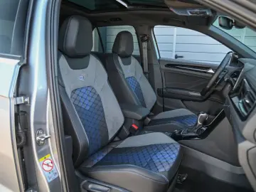 VW T-Roc R 4Motion DSG Pano  AHK  Akrapovic  19